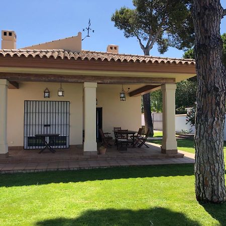 Moderno Y Amplio Chalet, Con Piscina Privada Chiclana de la Frontera Exterior photo